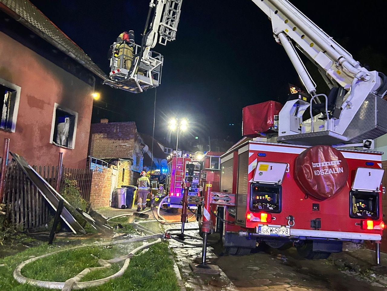 Gniew: Młoda matka i jej 11-miesięczne dziecko zginęli w pożarze domu