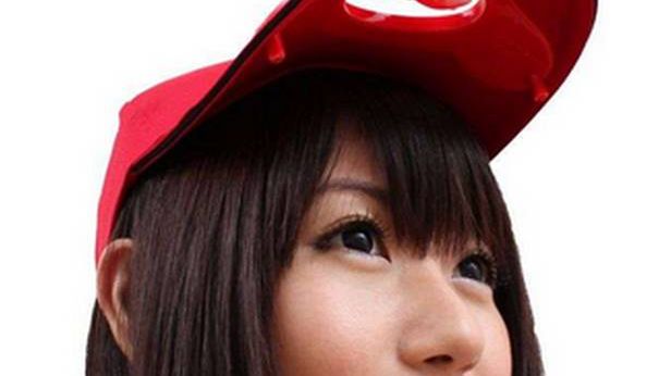 Upały to nie problem! Pomysłowy gadżet wykorzystuje słońce do chłodzenia głowy 1