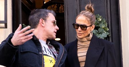 Ben Affleck jest "ZAŻENOWANY" zachowaniem Jennifer Lopez i cieszy się z rozwodu?! Zaskakujące doniesienia tabloidu