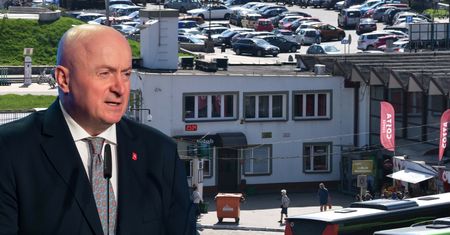 Pół miliona dla Caritas. Wiceprezes nie chciał "naruszyć prawa"