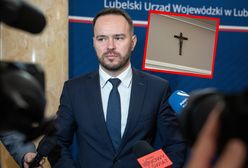 Wojewoda zdjął krzyż. Teraz się kaja