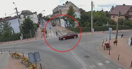 "Oszukać przeznaczenie". Na hulajnodze pod prąd