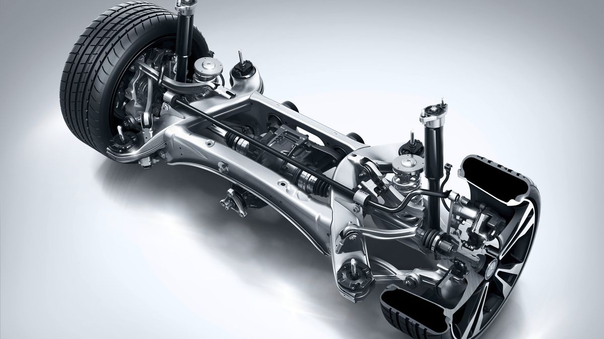 Tylne zawieszenie wielowahaczowe w Mercedesie Klasy C