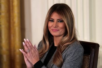 Wszystkie oczy na Melanię Trump. Tak jej kreację oceniła ekspertka