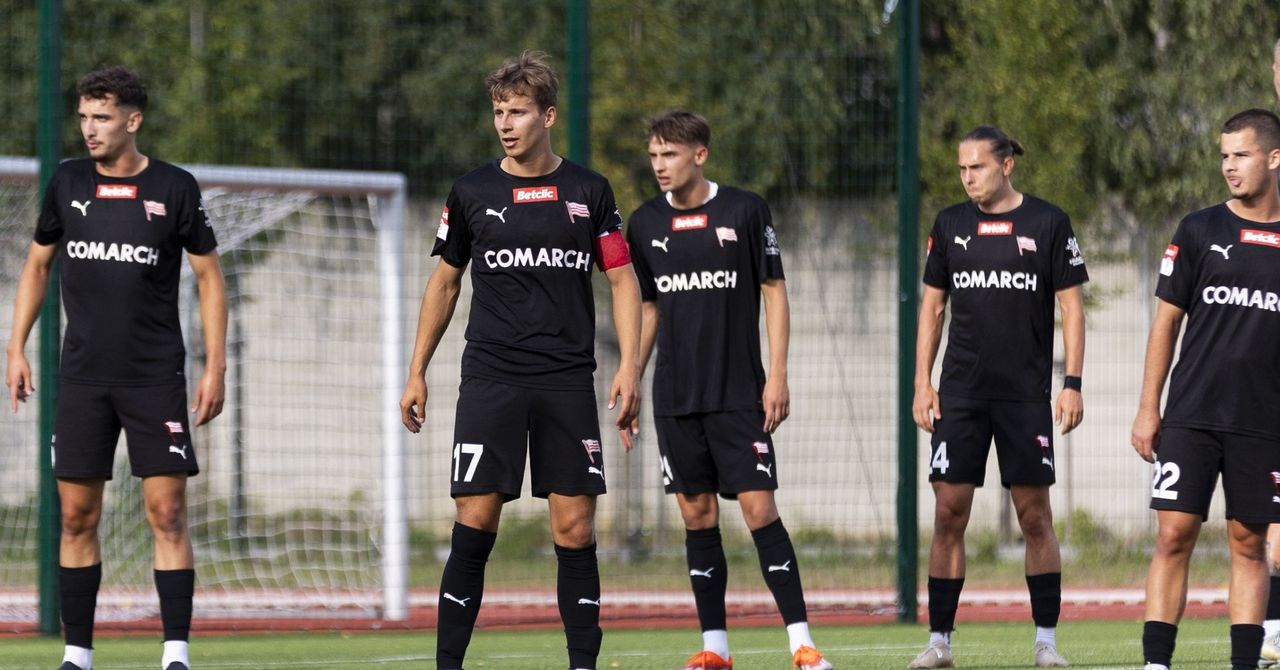 III liga. Cracovia II i Naprzód podzieliły się punktami