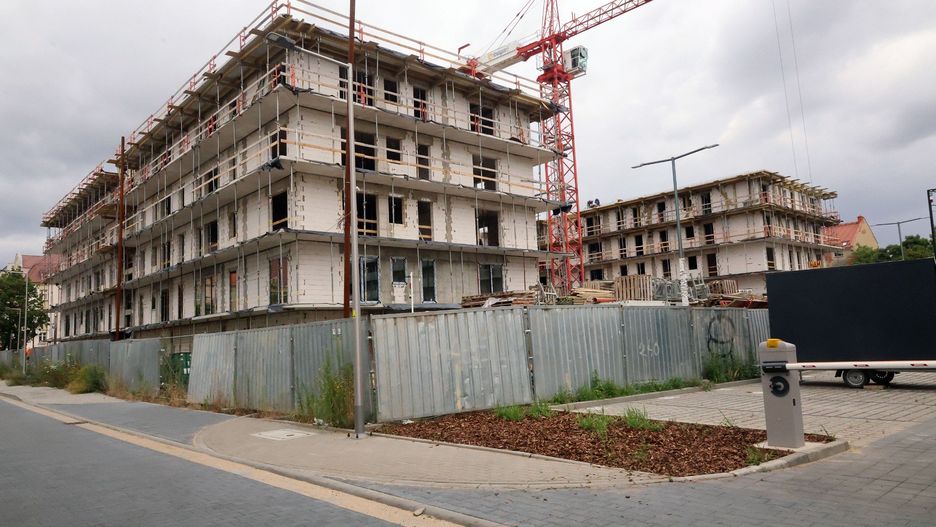 Konieczność ujawniania cen mieszkań ułatwi ich porównywanie, ale nie zmieni znacząco sytuacji na rynku.