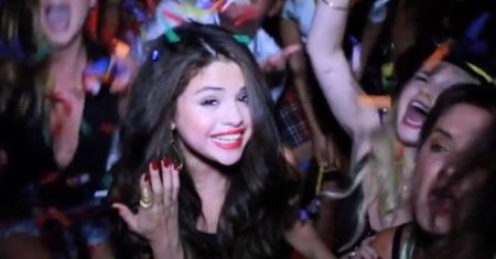 Urodzinowa piosenka Seleny Gomez! OSTRA!
