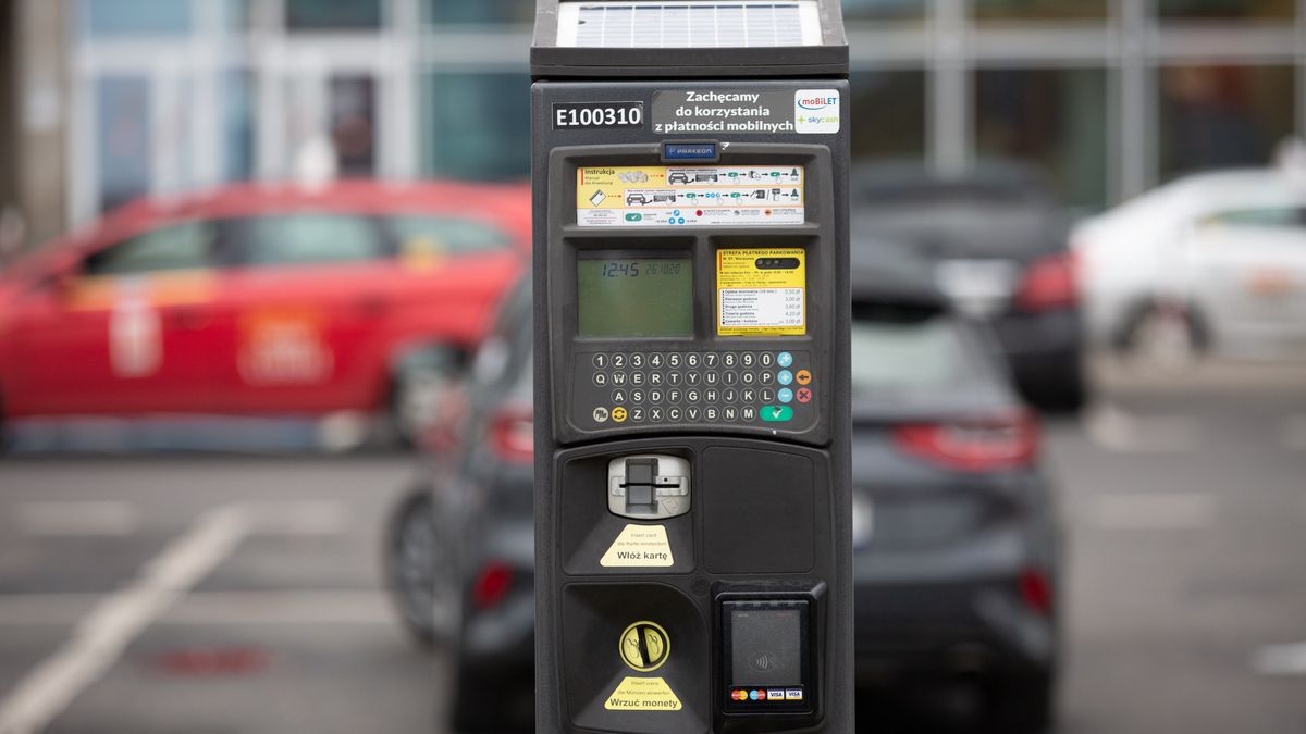 parking parkomat parkometr mandat parkowanie miasto opłaty za parkowanie