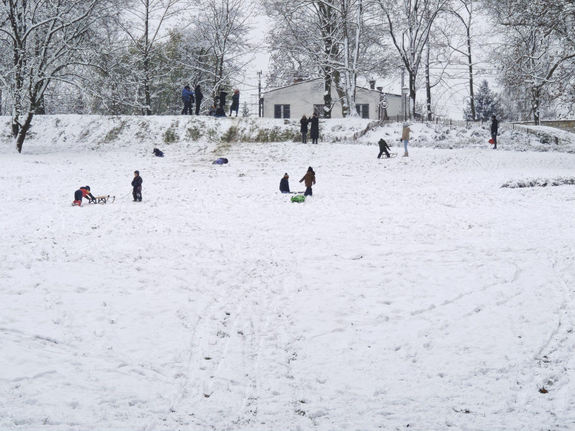 Kościelec SKI Arena ruszyła pełną parą! Pierwszy śnieg w Chrzanowie