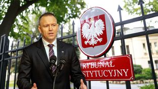 Komisja Wenecka: prezydent nie może ani odmówić, ani opóźniać ślubowania sędziów TK