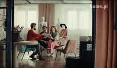 „Własna strona to dopiero początek" hasłem pierwszej kampanii wizerunkowej home.pl. W reklamie Kamil Szeptycki