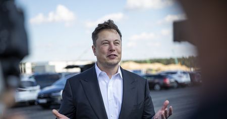 Elon Musk pomaga Ukrainie. Usługa już aktywna