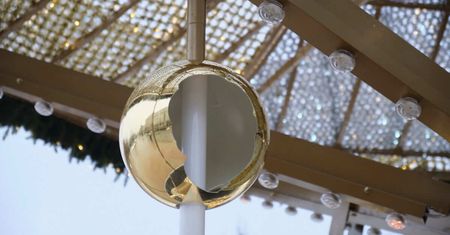 Świąteczna atrakcja ciesząca się ogromną popularnością wśród mieszkańców i turystów padła ofiarą aktu wandalizmu