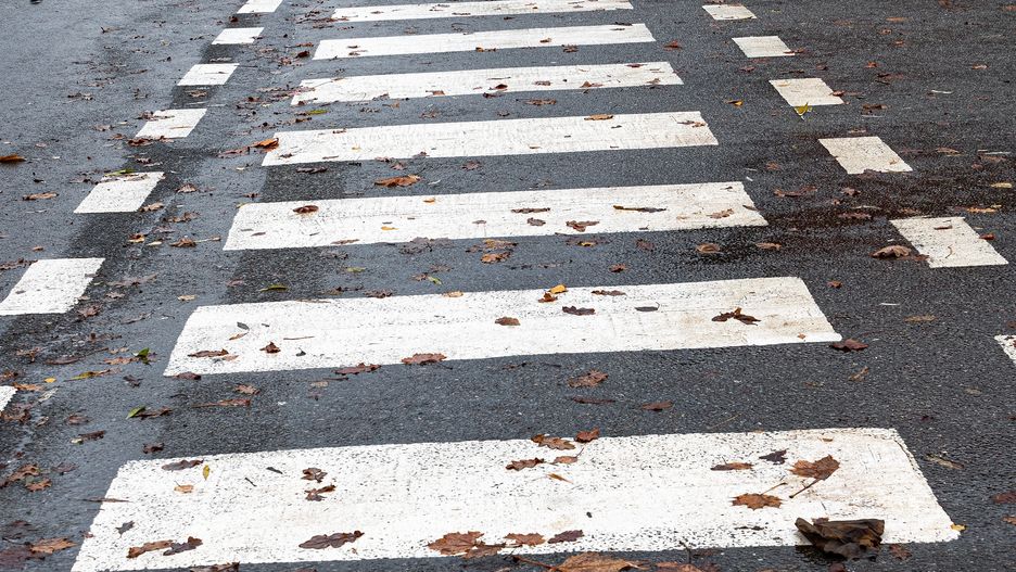 Przejście dla pieszych, pasy, zebra, droga, jezdnia, ulica
