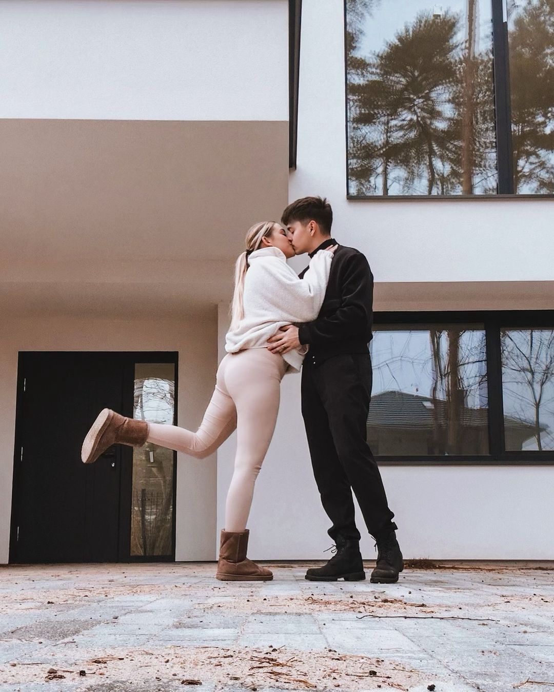 Sylwia Przybysz i Jan Dąbrowski pokazali dom