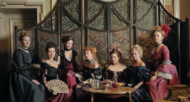 1,87 mln widzów nowego serialu „Polowanie na ćmy” w TVP1