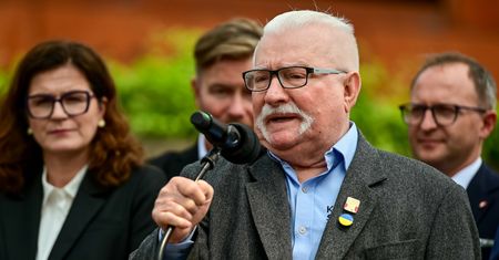 "Tu nie da się żyć". Wałęsa o Polsce i kosztach życia