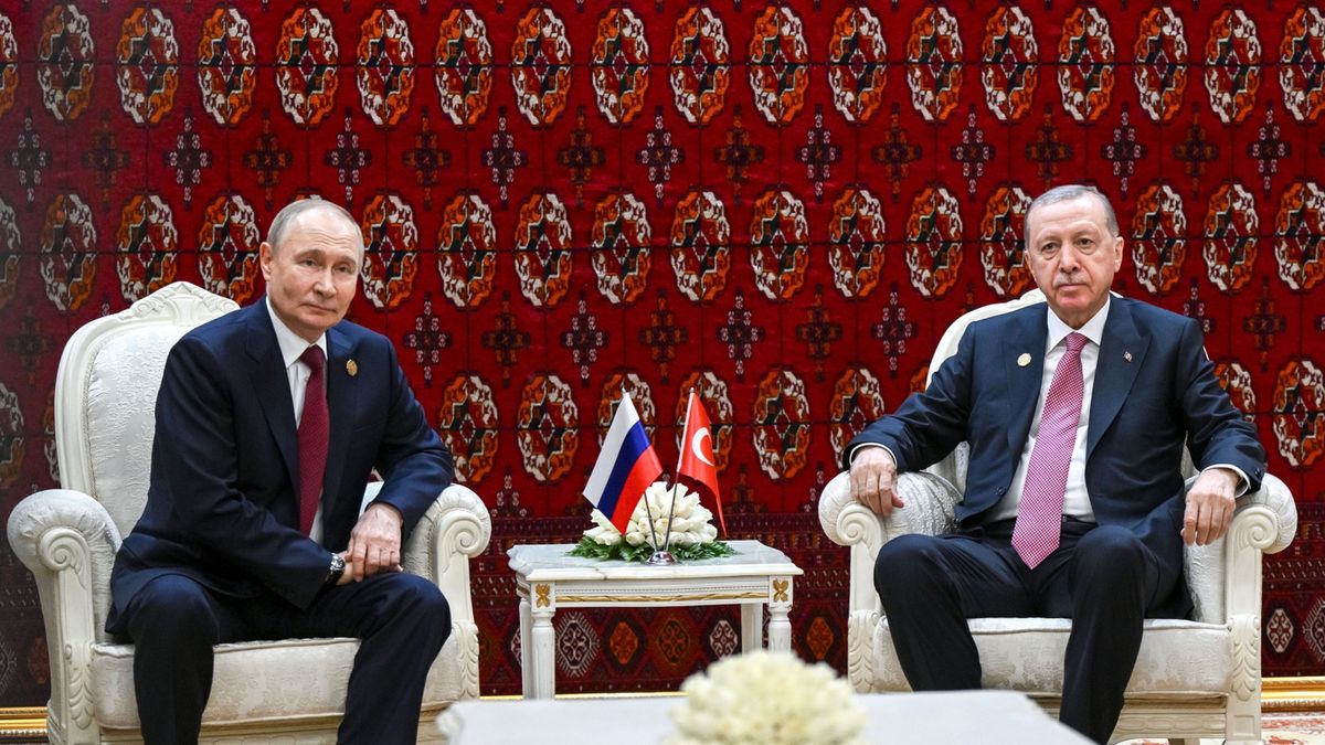 Erdogan podpowiedział Putinowi pomysł ograniczonego rozejmu.