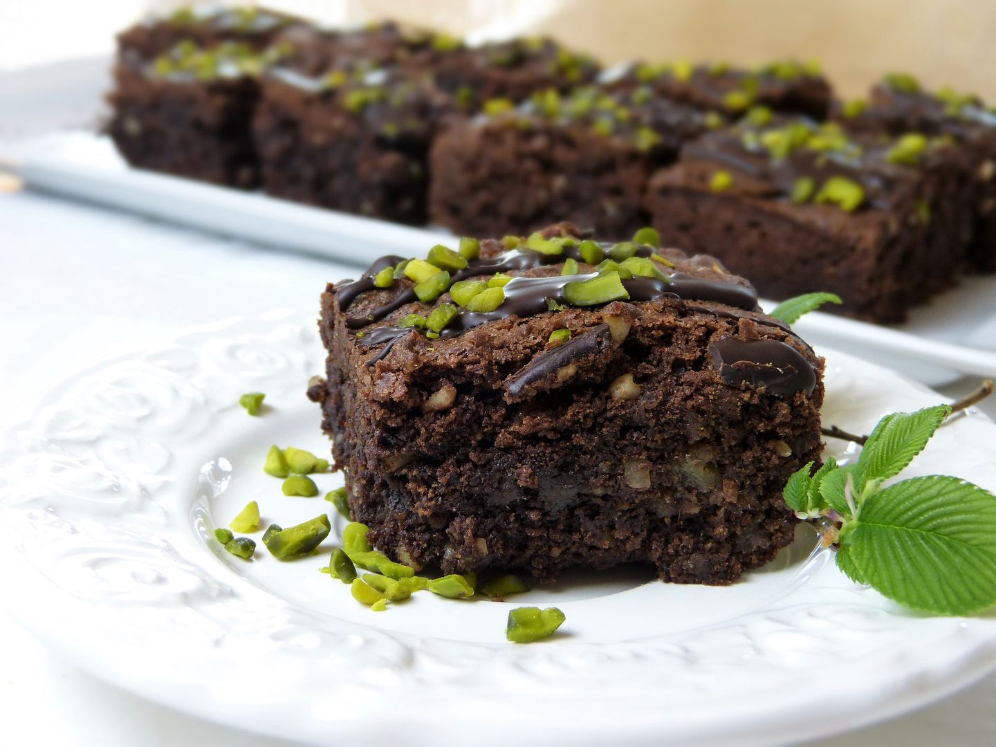 Przepis na brownie z trzech składników. Bez mąki, jajek i tłuszczu