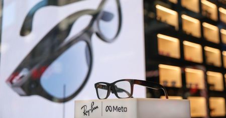 Kina w Wielkiej Brytanii rozważają zakaz okularów Meta. Firma odpowiada