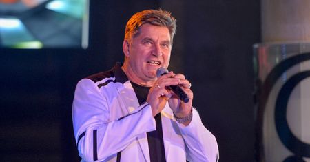 Sławomir Świerzyński, lider discopolowego bandu o religijności. "Modlę się trzy razy dziennie"