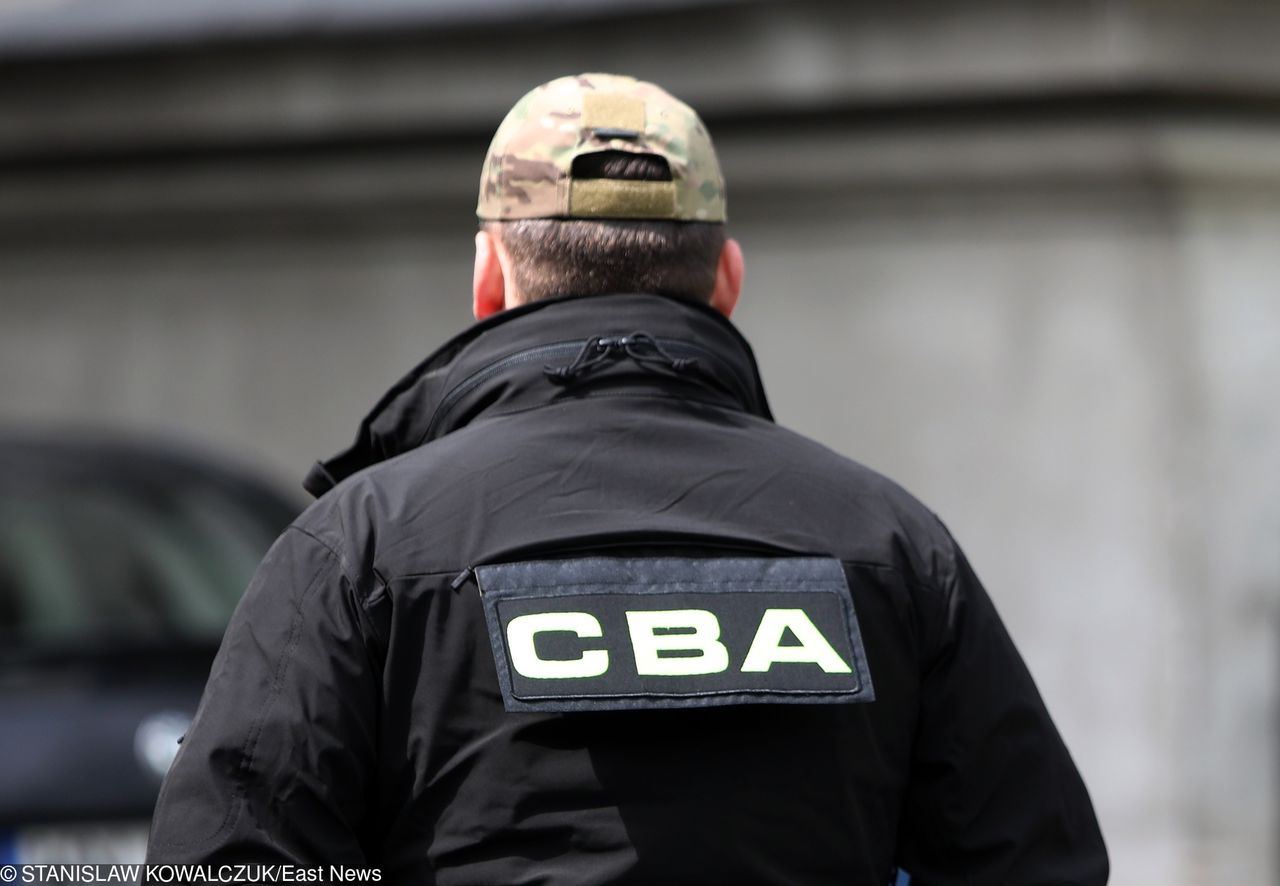Wrocław: CBA zatrzymało prawnika podejrzanego o oszustwa