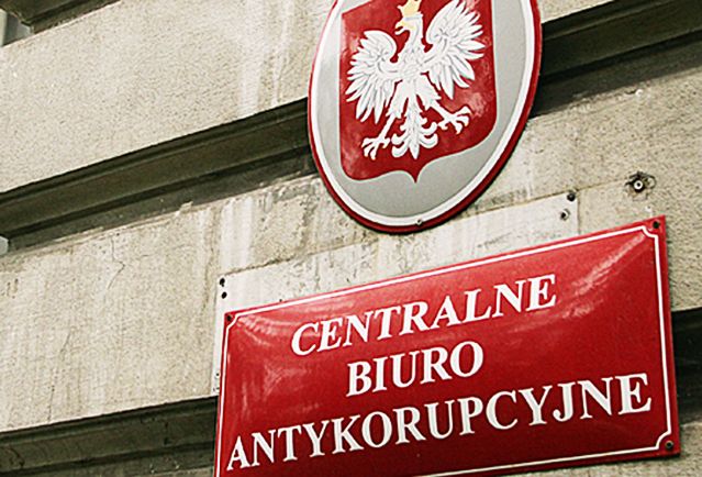 CBA zatrzymało kolejnych 6 podejrzanych o wyłudzenia z SK Banku w Wołominie