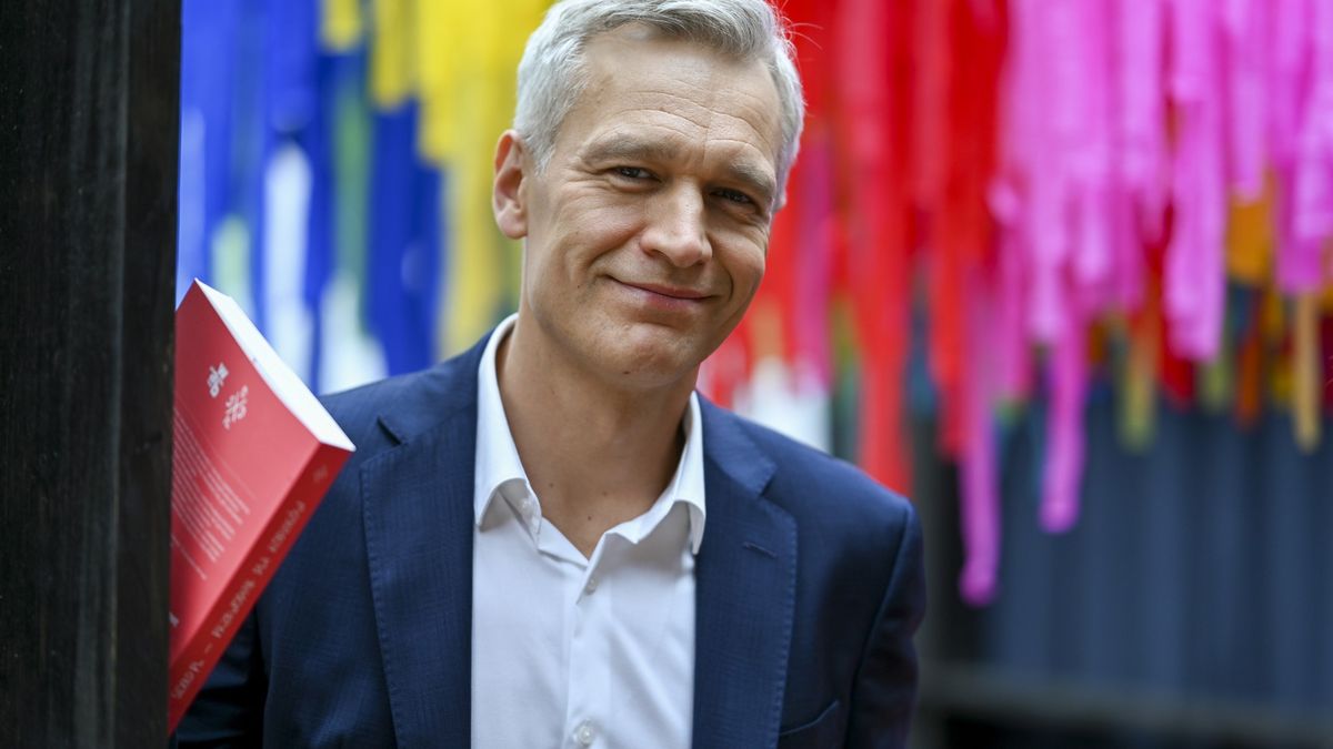 Michał Żebrowski nie może narzekać na swoje zarobki