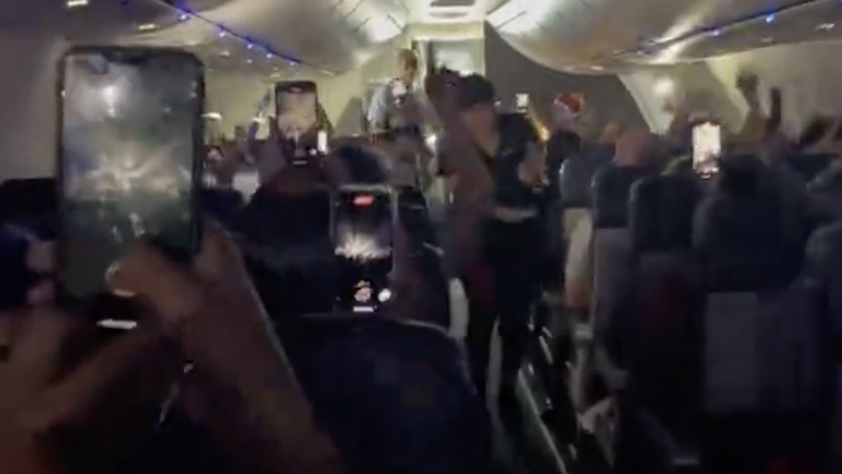 Pasażerowie relacjonowali w sieci swój powrót z koncerty Taylor Swift