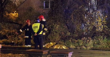 Pawłówek. Tragedia na torach. Pociąg potrącił mężczyznę
