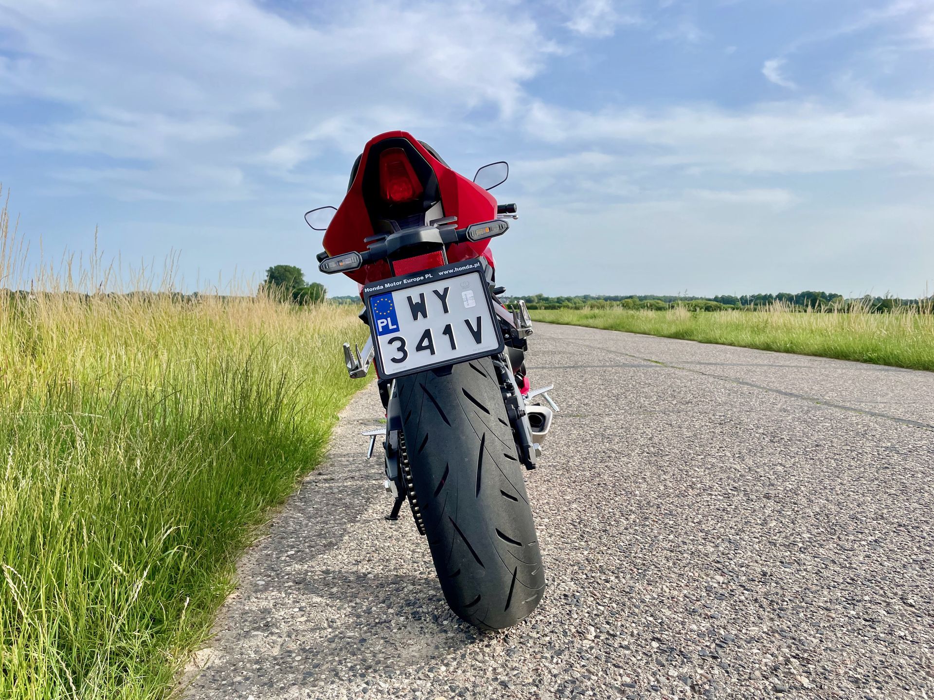 Honda CBR650R E-Clutch