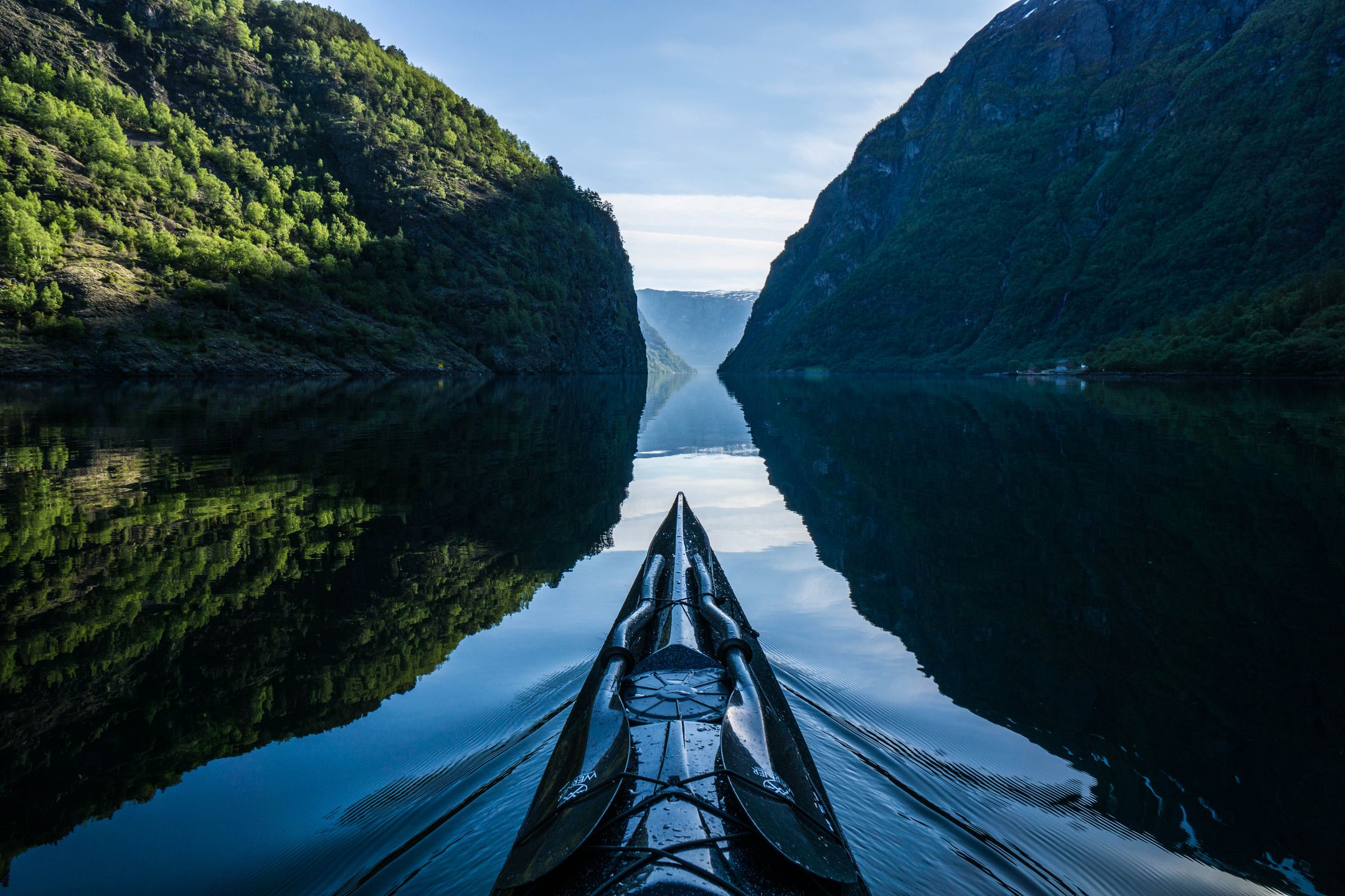 Niesamowite norweskie fiordy z perspektywy kajaka Tomasza Furmanka 18