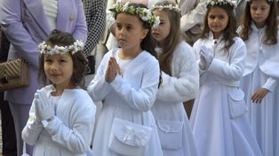Pierwsza komunia święta dzieci ze Szkoły Podstawowej numer 3 w Stalowej Woli. Zobacz zdjęcia