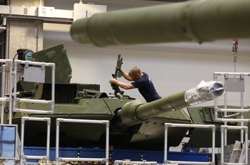 Wielka rekrutacja w polskiej zbrojeniówce. Tysiące nowych miejsc pracy