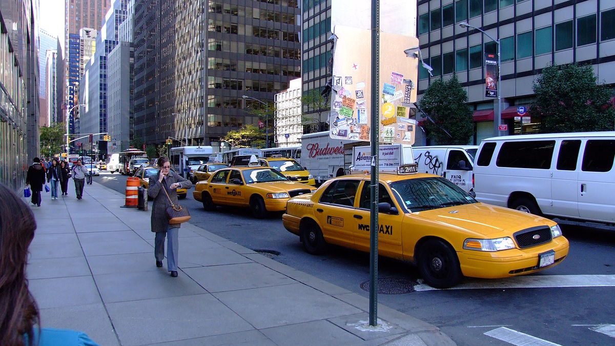 Liczba bezrobotnych w USA może wynieść 40 mln przed końcem maja. 