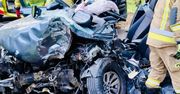 Rybienko: BMW uderzyło w drzewo. Pięć osób odniosło obrażenia