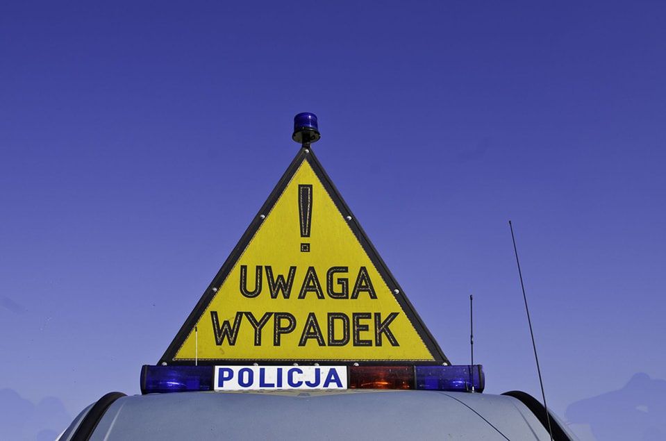 Tabor: Tragiczny początek majówki na krajowej 50. Nie żyją dwie osoby