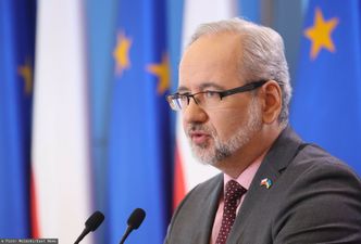 Czwarta dawka szczepionki dla wybranych grup. Minister podał termin
