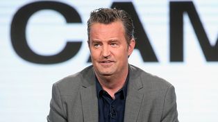 3 lata od śmierci Matthew Perry'ego. Co powiedział matce?