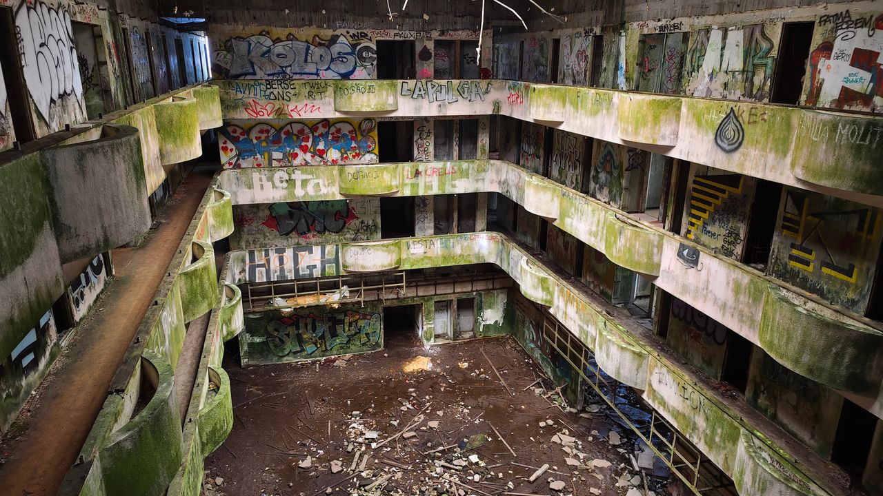 Opuszczony szpital psychiatryczny w Katowicach. Mroczna tajemnica