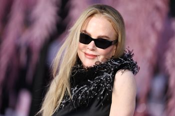 Kidman w peruce na Paris Fashion Week. Zobacz jej naturalne włosy