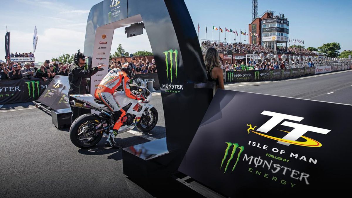 Start wyścigu na wyspie Man