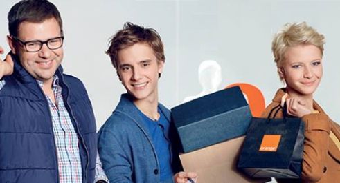 Meblowa składanka „Rodzinki.pl” reklamuje Orange Open (wideo)