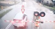 Wjechała BMW na przejazd kolejowy. Surowa kara
