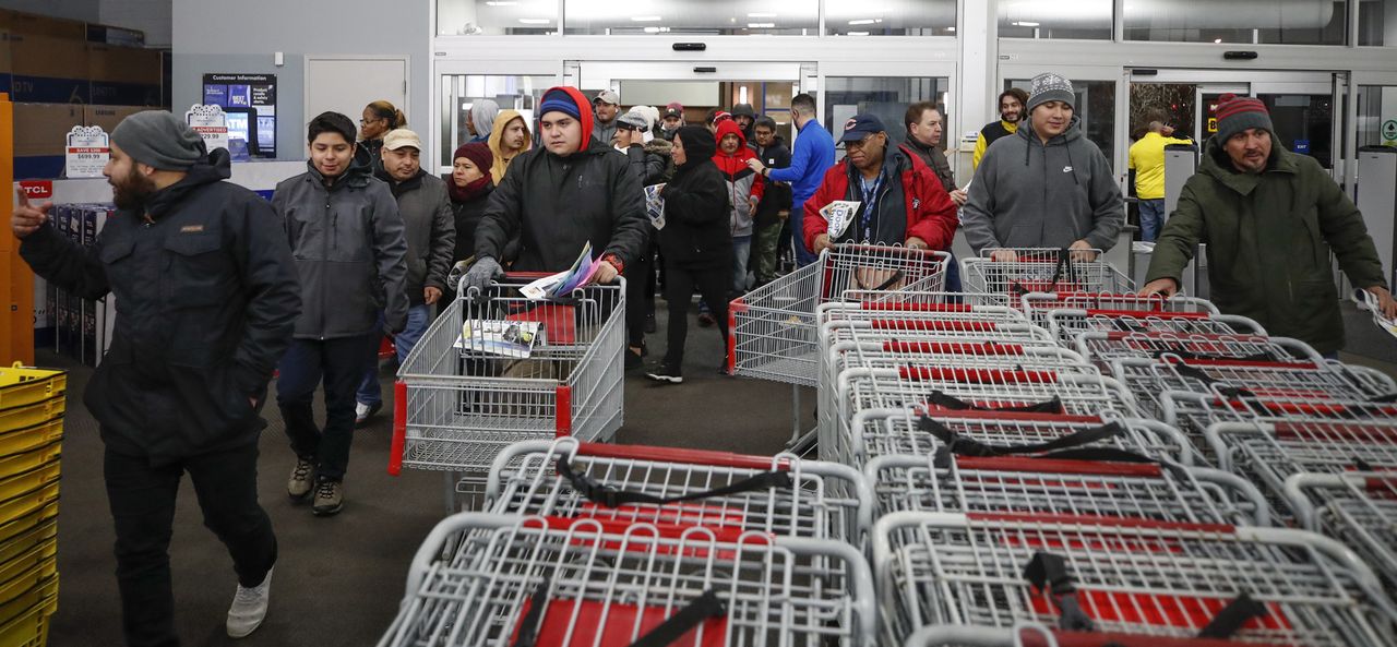 Black Friday 2020. Wielkie promocje na elektronikę. Ogromne zainteresowanie klientów