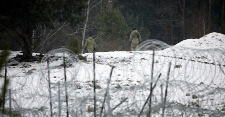 Żołnierz, który zaginął na granicy, od dawna miał stwarzać problemy w wojsku