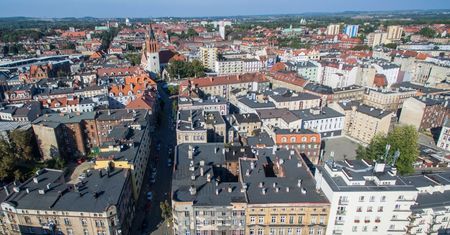 Bytom. Pierwsza lokatorka skorzystała z bonifikaty i wykupiła mieszkanie po upadłej spółce