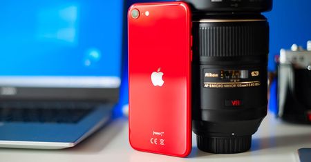 Nowy iPhone może pojawić się później niż sądzono