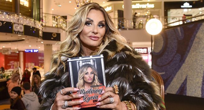 Dlaczego Dagmara Kaźmierska jest fenomenem show-biznesu? „Kobieta-paradoks”