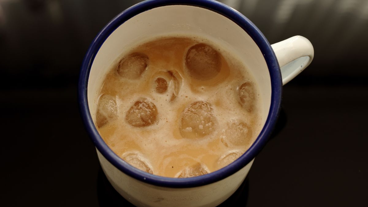 Taka kawa jest idealna na upały. 